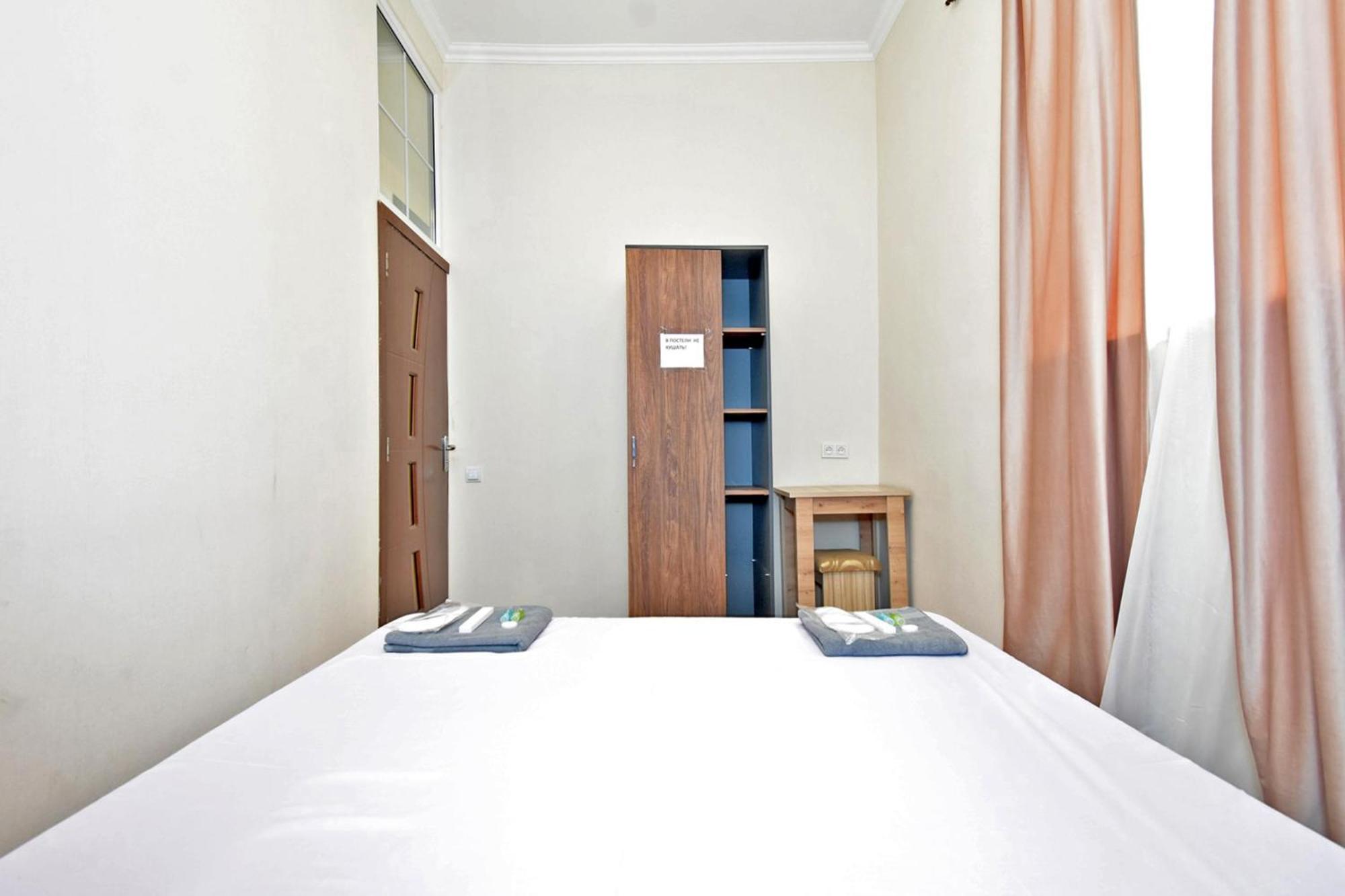 Aaaa Hotell Jerevan Eksteriør bilde