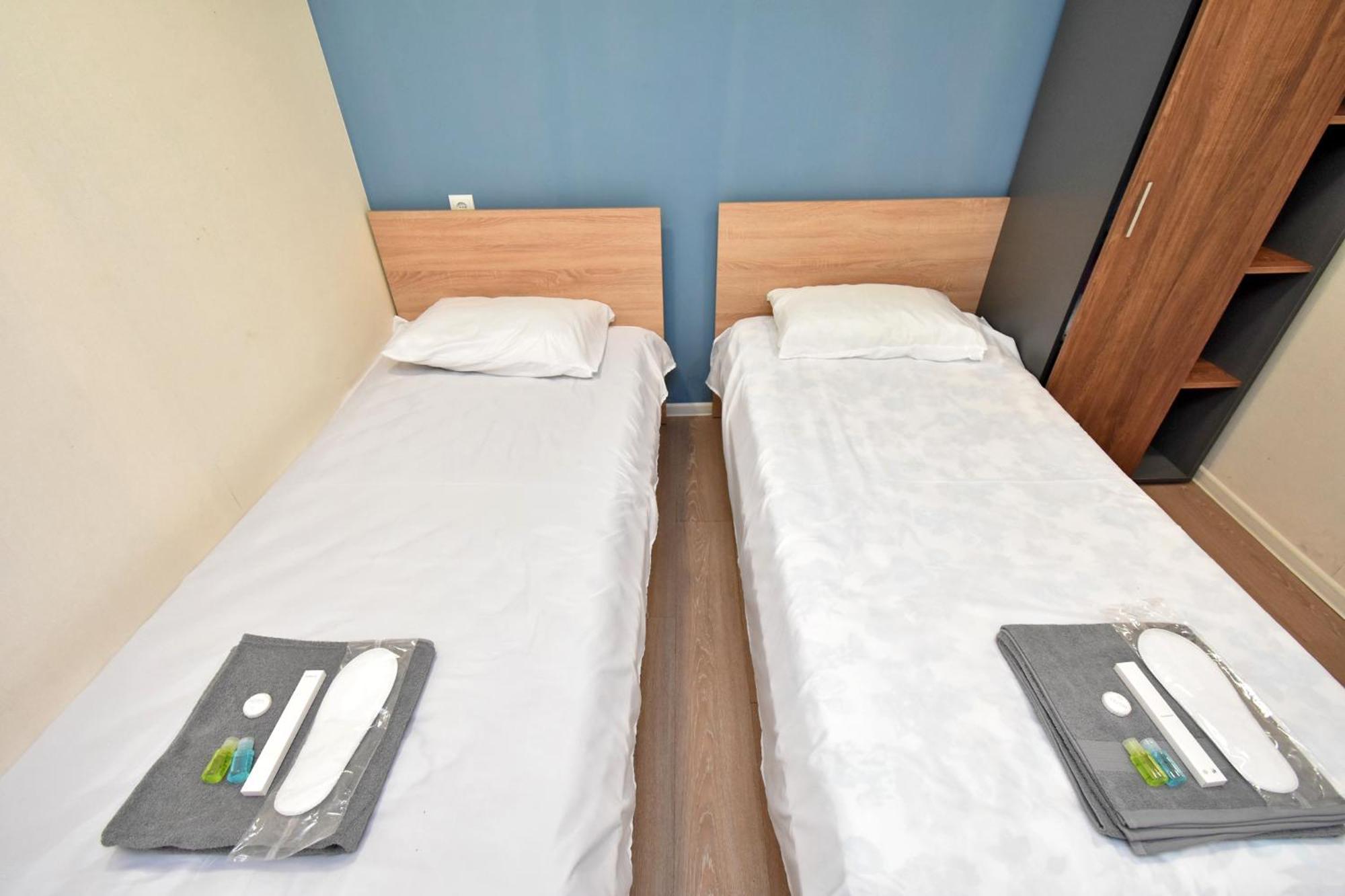 Aaaa Hotell Jerevan Eksteriør bilde
